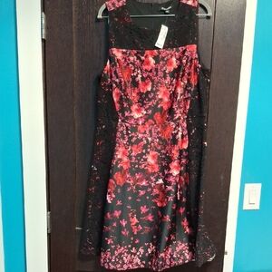 NWT Dressbarn Black and Red Floral Party Dress